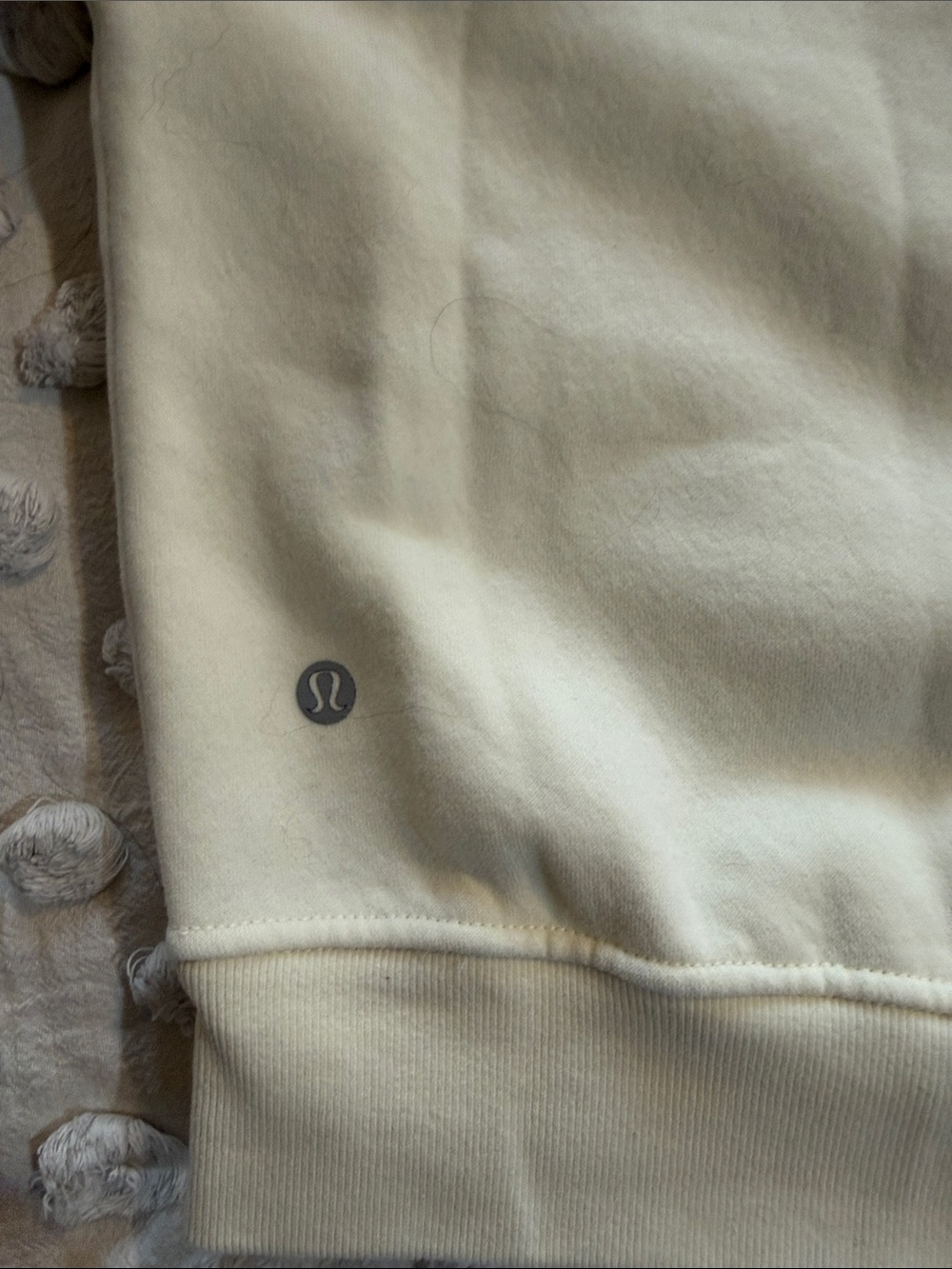 lululemon athletica Crewneck Sweatshirt - Cream - Picture 2 of 3